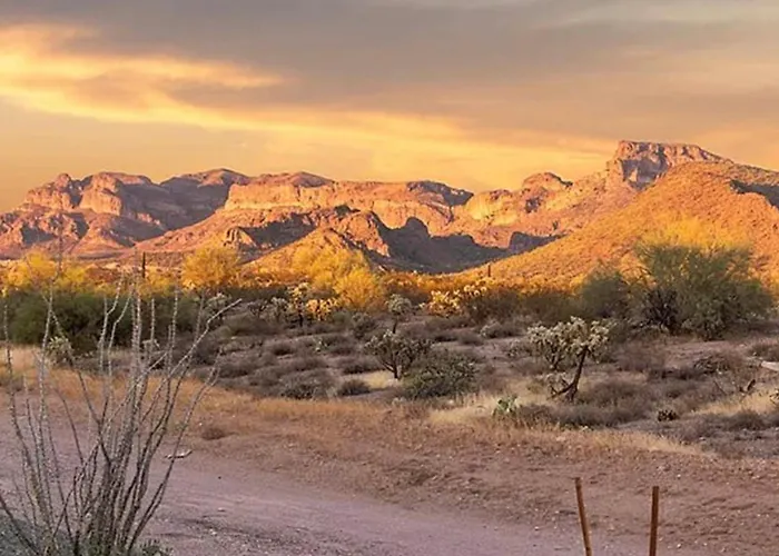 Holiday home Superstition Mtn Views: Seasonal Golf Getaway Gold Canyon